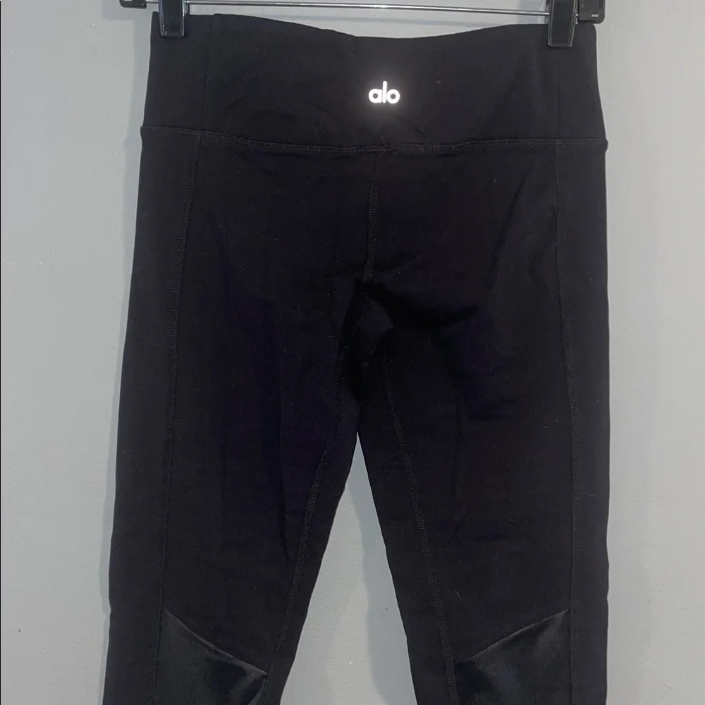 Alo yoga black moto leggings‎ women’s S small mesh panels mid rise legging